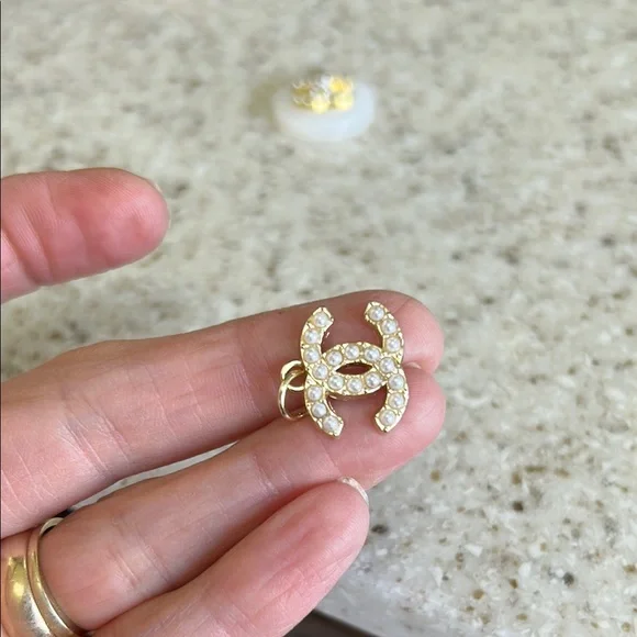 CHANEL Gold and White charms with Iconic CC Logo two charms included. - Picture 3 of 9